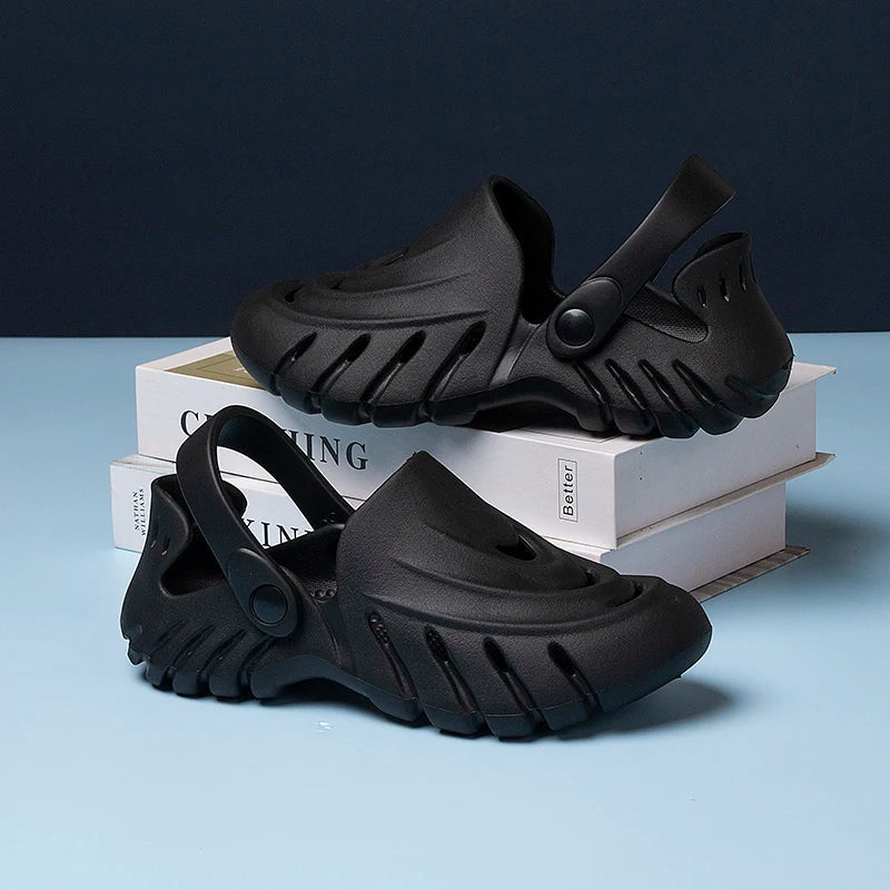 New Arrival Mens Summer Shoes Men Slippers Non-slip Garden Shoes Casual Beach Sandals Chef Shoes Nurse Doctor Shoes Flip Flops