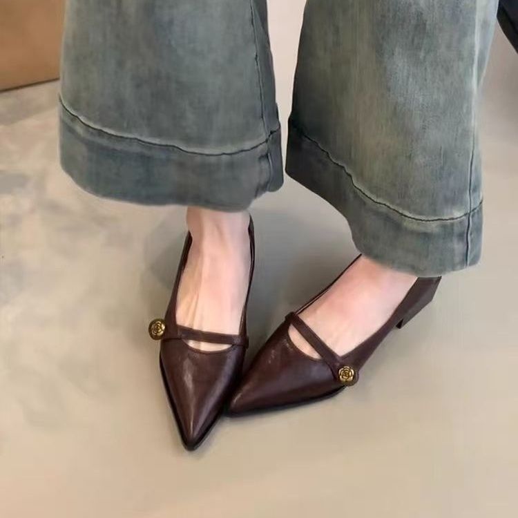 Versatile Fashion Retro Low-cut High Heels Women Camellia