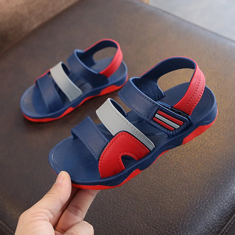 New Summer Children Sandals for Boys Flat Beach Shoes Kids Sports Casual Student Leather Sandals Soft Non-slip Fashion Wild