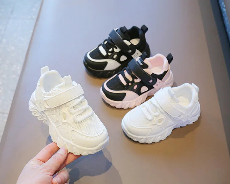 2025 New Spring Autumn Boys White Shoes Girls Breathable Mesh Casual Soft Sole Sneakers Kids Running Shoes Children Sports Shoes
