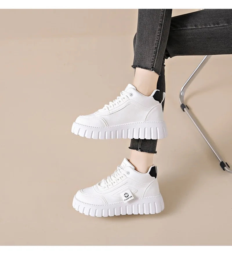 Women's Platform Sneakers Fashion High-top Casual Shoes for Women Lace Up Vulcanized Shoes Trendy Skateboard Shoes Zapatos Mujer