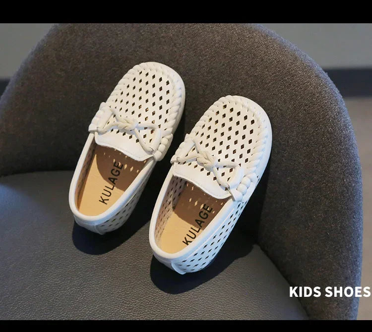 Kids Fashion Casual Shoes Slip-on Flats Boys Moccasins  Solid Color 2025 New Hot Soft Breathable Simple Hollow Children Loafers