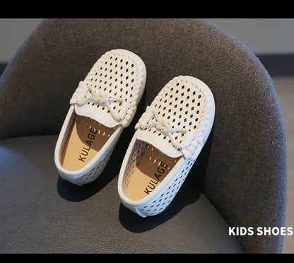 Kids Fashion Casual Shoes Slip-on Flats Boys Moccasins  Solid Color 2025 New Hot Soft Breathable Simple Hollow Children Loafers