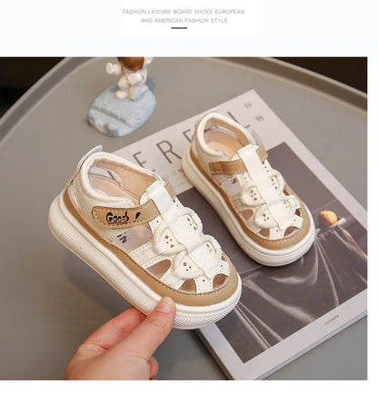 Summer New Children's Sandals Soft Bottom Non slip Boy Sandals Fashion Girls' Beach Shoes Punch Out Girls' Shoes Boy Casual Shoe
