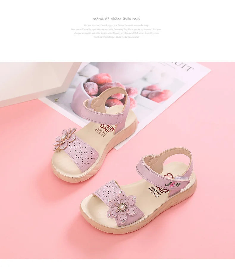 Girls Sandals 2023 Summer Children Shoes Soft Soled Non-slip Kids Flower Pearl Beach Shoes Fashion Princess Sandals босоніжки