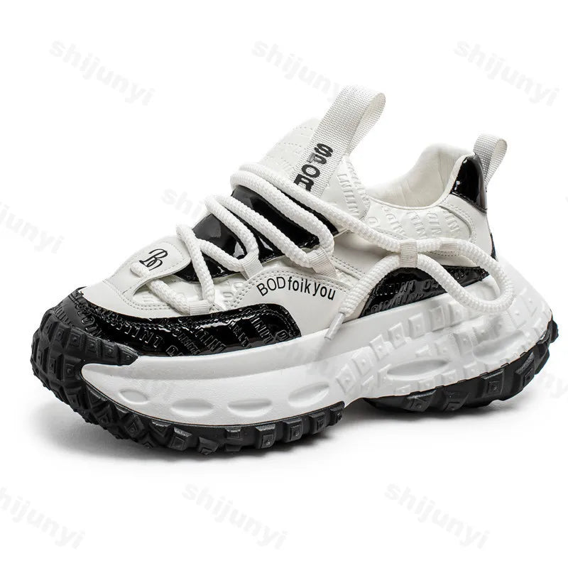 New Thick Soled Height Increasing Men's Casual Shoes 2025 Spring Color Blocked Comfortable Fashion Trend Low Cut Chunky sneakers (Available)