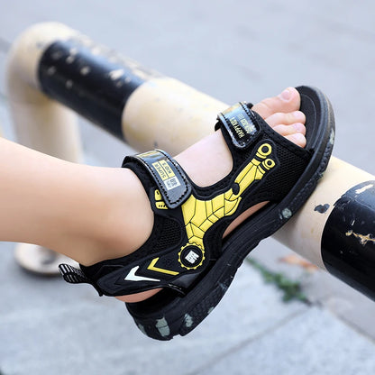 A pair of children's summer open-toe sports sandals, soft and comfortable mech-style flat shoes, sizes 28-40，WK-TX188
