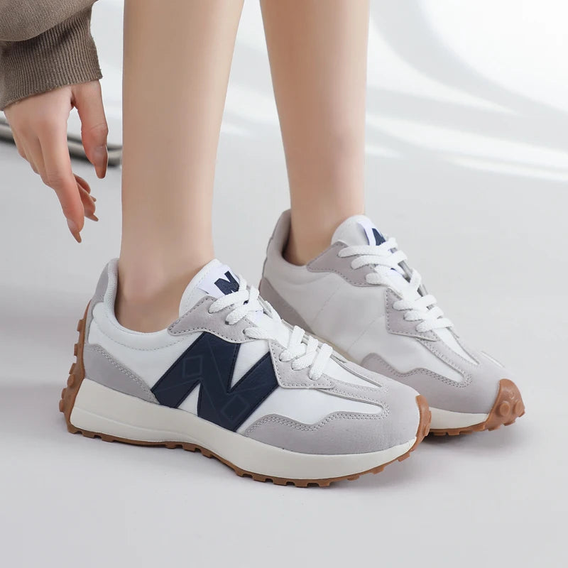 New Women's Causal Sneakers Summer Shoes Woman Fashion Breathable Lace Up Sports Shoes for Women Platform Walking Designer Shoes