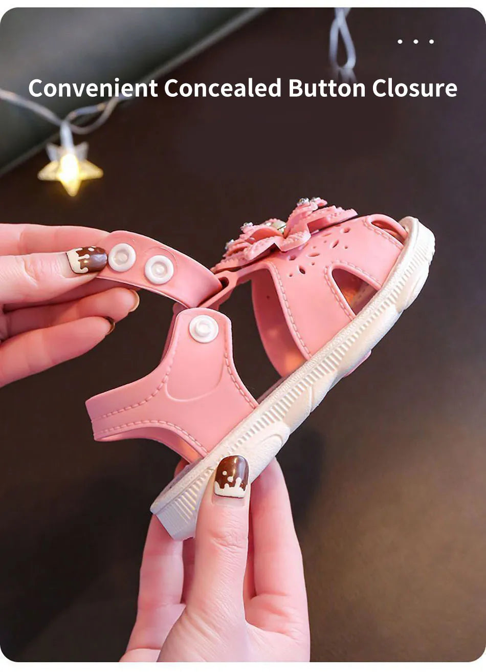New Girls Summer Sandals Soft Sole Breathable Kids Beach Shoes Anti-slip Princess Sandals Children Casual Footwear