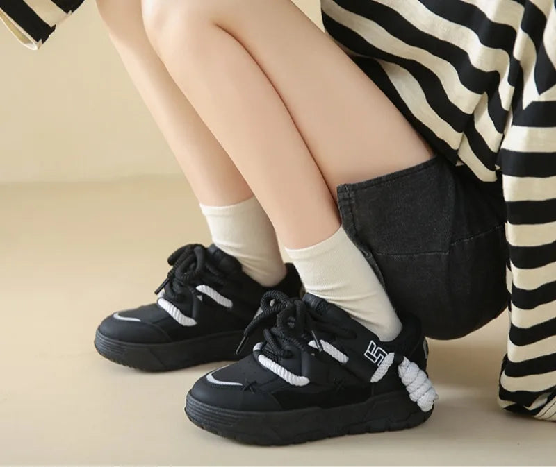 Trendy Women's Men Chunky Sneakers Versatile Casual Thick Soled Board Shoes Female Little White Shoes Walking Shoe Hombre Mujer