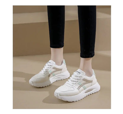 New sports shoes Women's White Sneakers Fashionable and Comfortable Sports Shoes Versatile Lightweight Casual Running Shoes