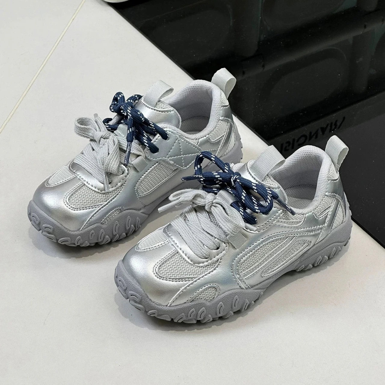 Boys Girls Skate Sneakers  New Autumn Toddler Walking Shoes Soft Sole Non-slip Versatile School Outdoor Mountain Trainers