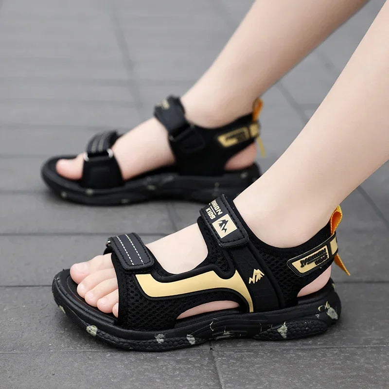 Casual Beach Water Children Shoes New Kids Summer Sandals Fashion Boys Sandals Soft Sole Lightweight Comfortable Sneakers