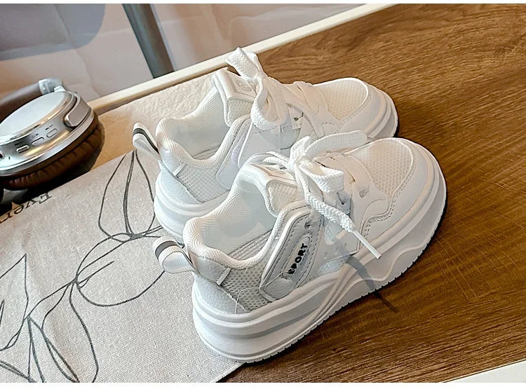 Students Sneakers Soft Sole Girls Running Shoes Mesh Breathable New Fashion Toddle Children Sports Shoes Non-slip Trendy