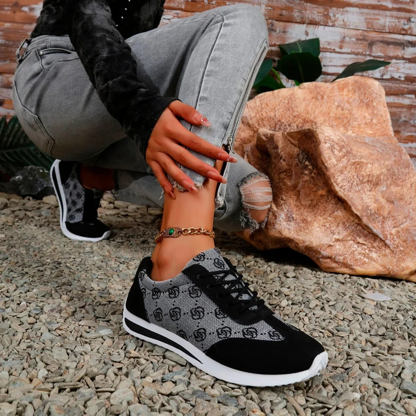 Women SneakersSpring Autumn Fashion Outdoor Versatile Sneakers Women Casual Comfortable Lace Up Walking Shoes for Women