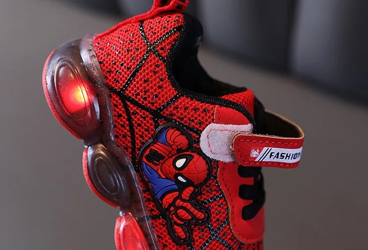 New Boys Breathable Lighted Sneakers Spiiderman Children's  Luminous Shoes Student Teenager Sport Shoes Kids Casual Shoes