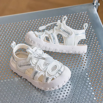 Girls Sports Sandals Non-slip Soft Sole Kids Casual Shoes Toes Capped Summer New Children Beach Shoes Mesh Graffiti Cute