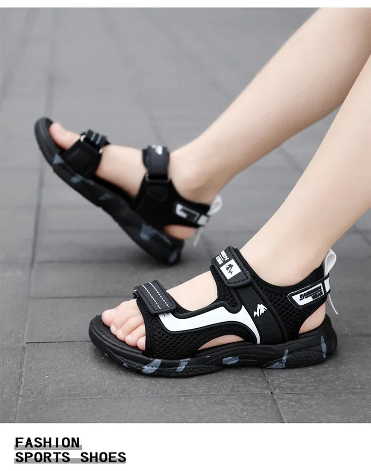 Casual Beach Water Children Shoes New Kids Summer Sandals Fashion Boys Sandals Soft Sole Lightweight Comfortable Sneakers