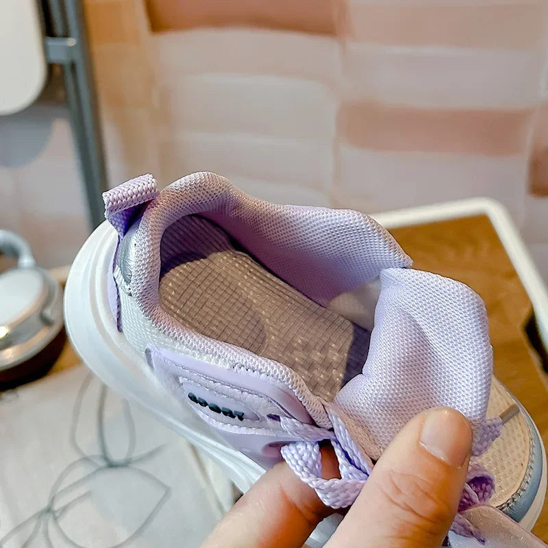 Students Sneakers Soft Sole Girls Running Shoes Mesh Breathable New Fashion Toddle Children Sports Shoes Non-slip Trendy