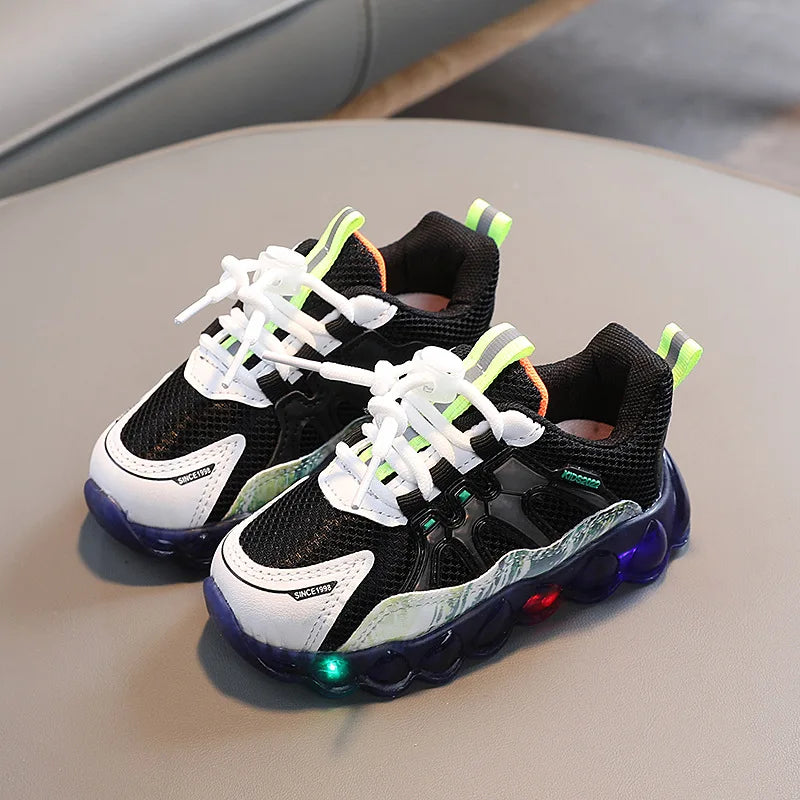 New Kid Sneaker Anti Slip Soft Bottom Boy LED Light Shoes Comfort Versatile Girls Casual Shoe Simple Child Mesh Shoes