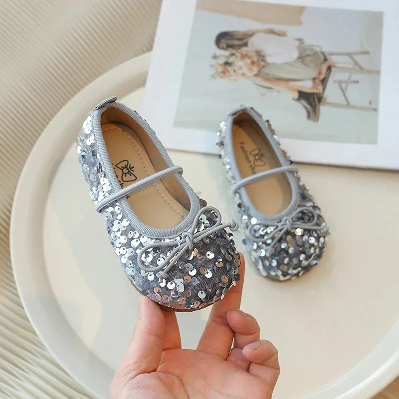 Girls' Shoes Spring New Fashion Little Girl Sequin Princess Shoes Soft Sole Girls' Shallow Mouth Single Shoes Breathable