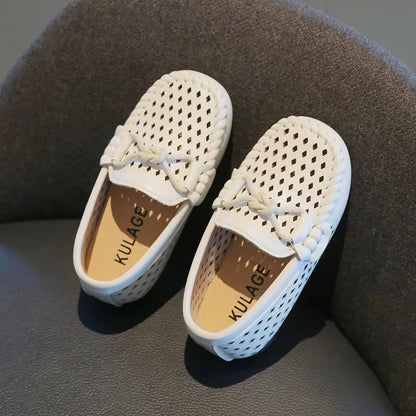 Kids Fashion Casual Shoes Slip-on Flats Boys Moccasins  Solid Color 2025 New Hot Soft Breathable Simple Hollow Children Loafers