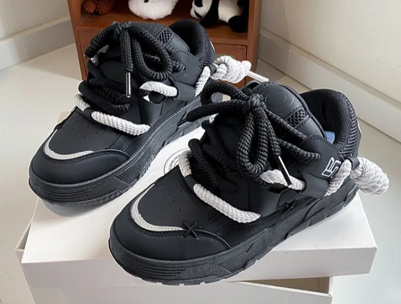 Trendy Women's Men Chunky Sneakers Versatile Casual Thick Soled Board Shoes Female Little White Shoes Walking Shoe Hombre Mujer