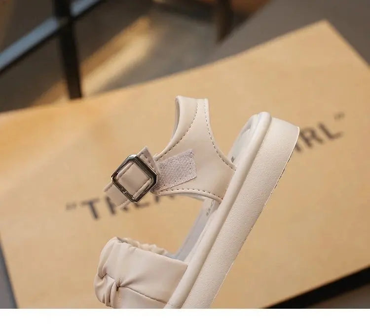 Girls' Elegant Sandals - Versatile & Stylish For Indoor/Outdoor, Beach-Ready Princess Shoes , Breathable & Lightweight