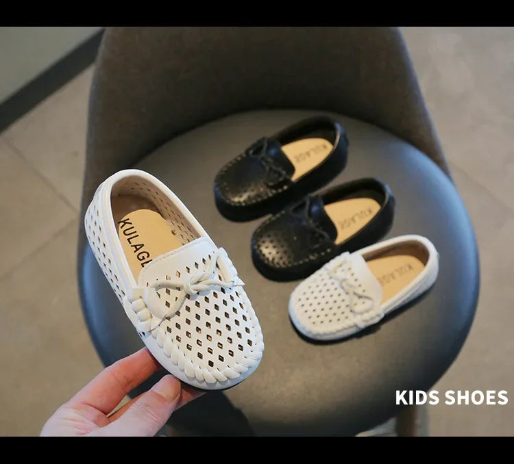 Kids Fashion Casual Shoes Slip-on Flats Boys Moccasins  Solid Color 2025 New Hot Soft Breathable Simple Hollow Children Loafers