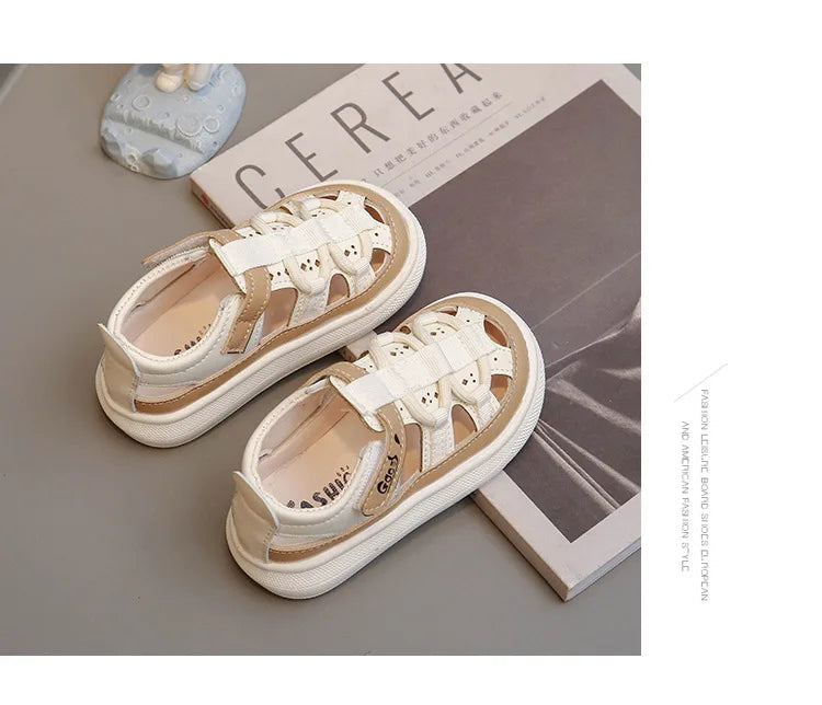 Summer New Children's Sandals Soft Bottom Non slip Boy Sandals Fashion Girls' Beach Shoes Punch Out Girls' Shoes Boy Casual Shoe