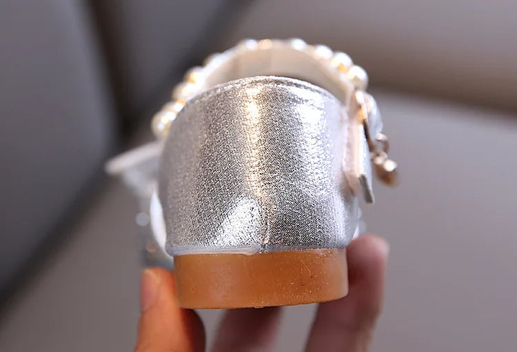 Girls Princess Sandals Kids Summer Children Wedding Party Shoes Performance Soft Flat Shoe Girls Dance Diamonds Butterfly Shoe