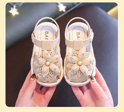 New Girls Summer Sandals Soft Sole Breathable Kids Beach Shoes Anti-slip Princess Sandals Children Casual Footwear