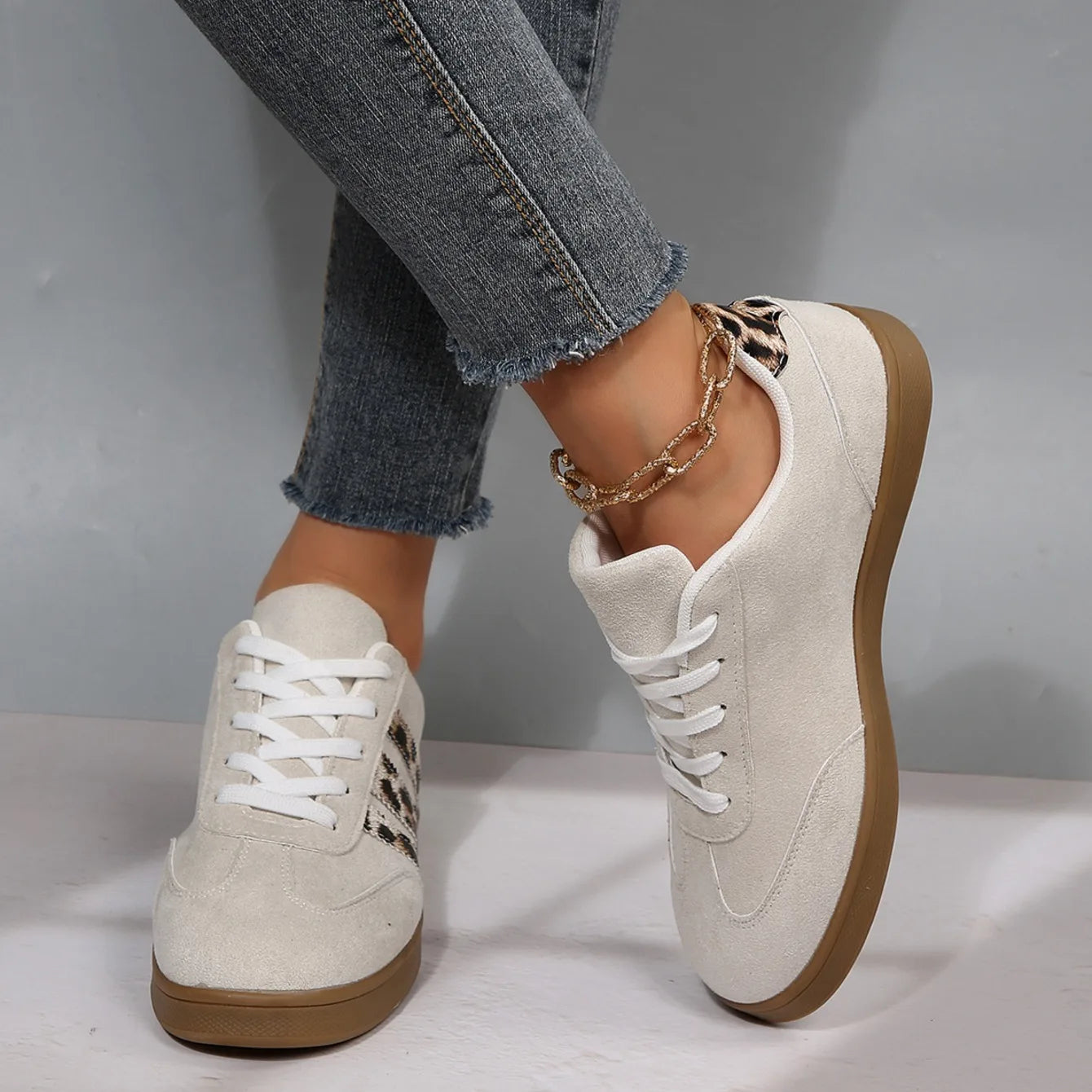 Women Sneakers Brand Classical Outdoor Sneakers Women New Luxury Designer Sneakers Comfortable Shoes Women Zapatos De Mujer