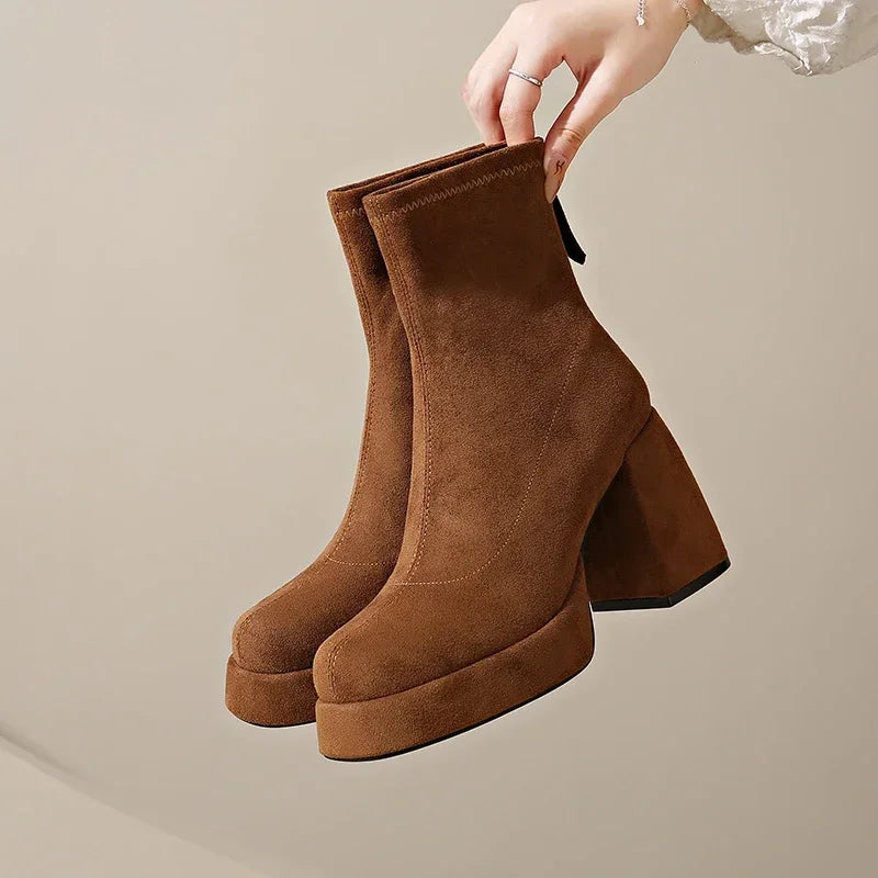 Women's Fashion High-heeled Boots Winter New British Style Soft Sole Anti-slippery Catwalk Versatile Keep Warm Leather Shoe