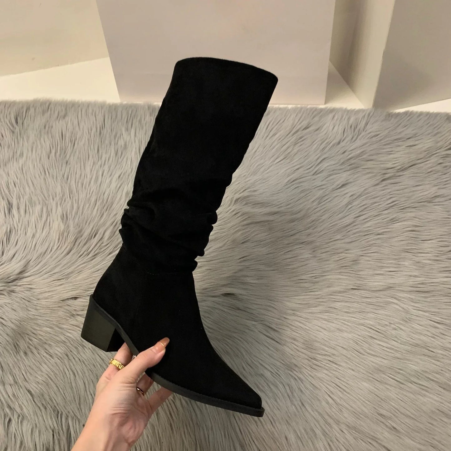 Women's Suede High-heeled Boots for Autumn and Winter, New Plush Pointed Stacking Boots, Fashionable Outdoor Knight Boots