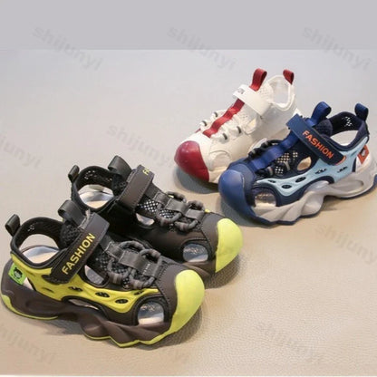 Children's Mesh Hollow Breathable Casual Sandals Boys' Fashion Sports Cool Shoes 2025 Summer Soft Soled Non Slip Beach Sneakers