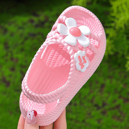 New Summer Aged 2-8 Children Slippers Flower Pattern Lithe Comfort Sandal For Girls Non-slip Seabeach Flip Flops Home Kids Shoes