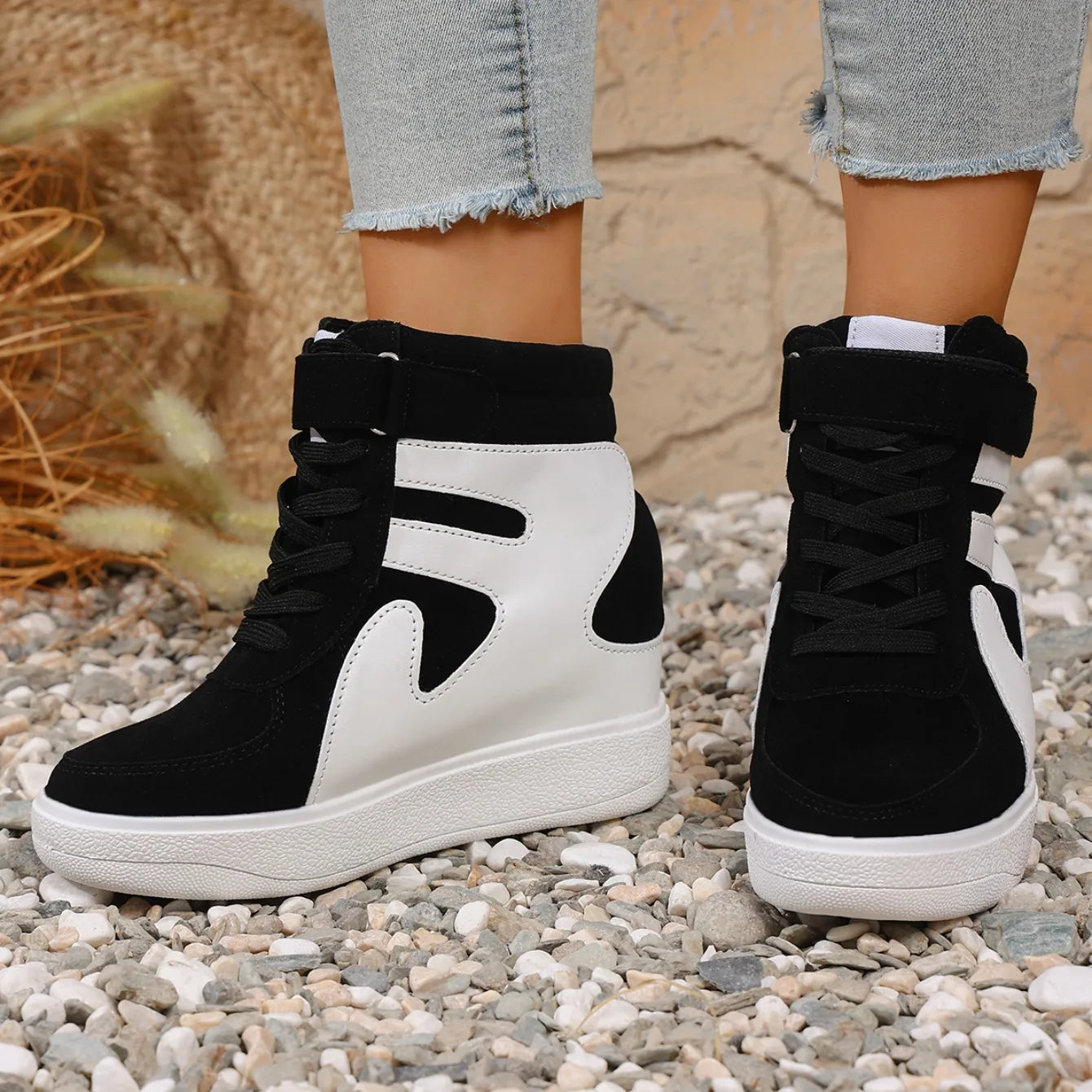 Women SneakersNew Korean Fashion Shoes Thick Bottom Increased Inner Heel Sneakers Women Casual Designer Shoes for Women