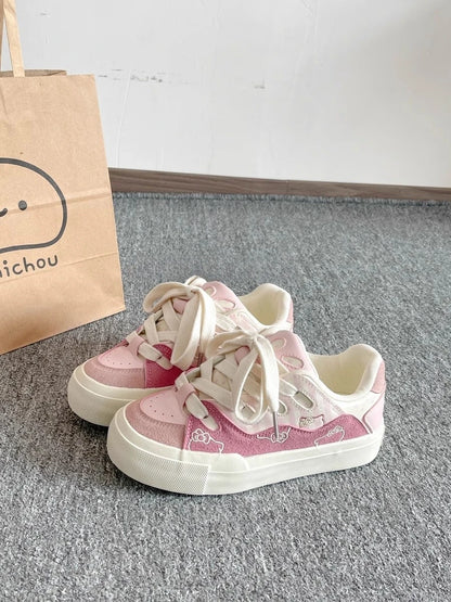 New Women's Casual Flat-soled Sports Shoes Cute Patterns Trainers Ladies Sneakers Breathable Star Women Sneakers