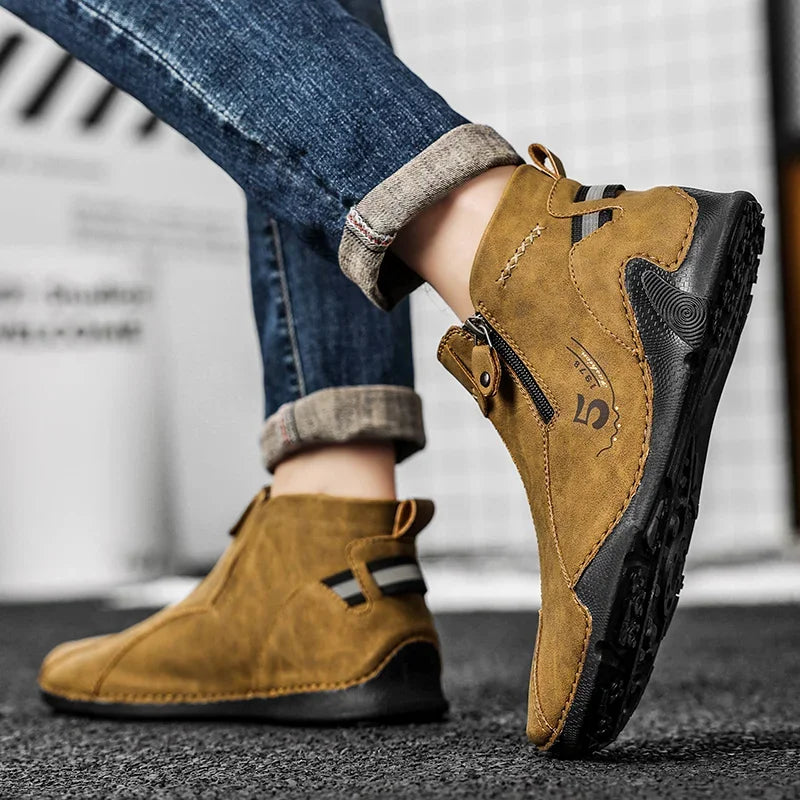 Sneakers Men Casual Shoes Outdoor Anti Slip Man Ankle Boots High Quality Sneakers Man Flat Bottomed Short Boots Shoes for Men