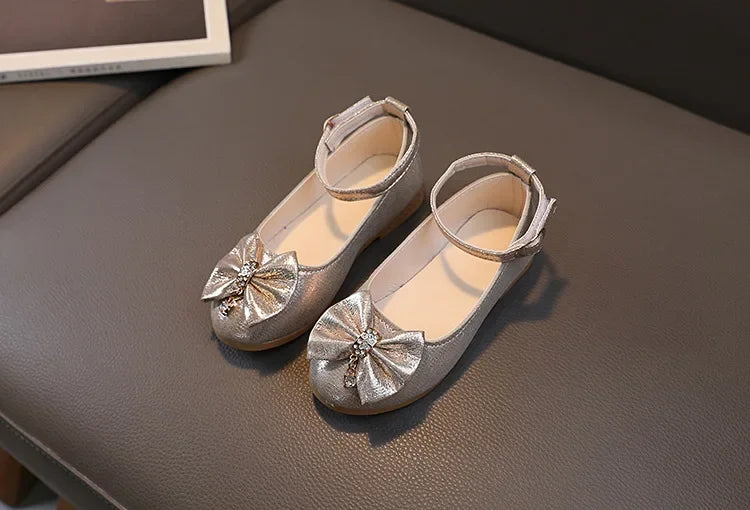 Girls Summer Versatile Rhinestone Fine Glitter Shoes Children Korean Version Bow Princess Sandals Girl Fashion Show Casual Shoes