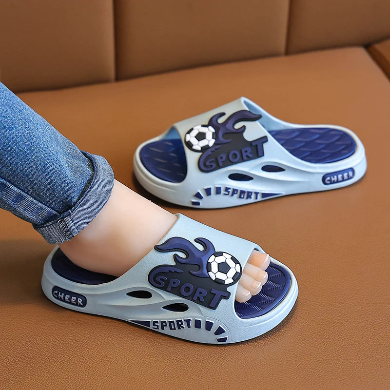 New Summer Cartoon Football Children Slippers Outdoors Sandals For Aged 4-8 Boys Non-slip Seabeach Flip Flops Home Kids Shoes