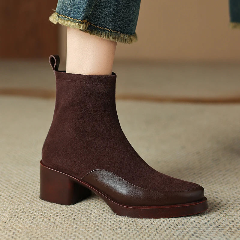 New Women's Short Boots Genuine Leather Retro Chunky Heel High Heel Boots Female Large Size Pointed Toe Women Ankle Boots