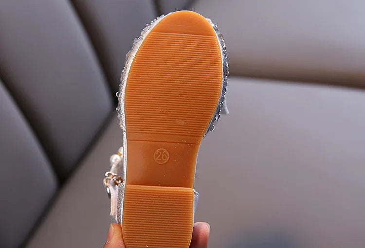 Girls Princess Sandals Kids Summer Children Wedding Party Shoes Performance Soft Flat Shoe Girls Dance Diamonds Butterfly Shoe