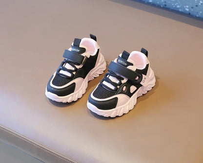 2025 New Spring Autumn Boys White Shoes Girls Breathable Mesh Casual Soft Sole Sneakers Kids Running Shoes Children Sports Shoes