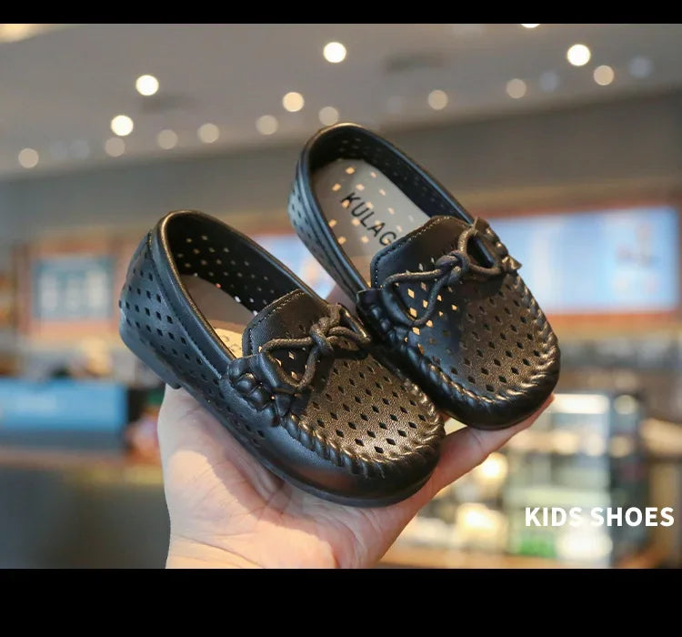 Kids Fashion Casual Shoes Slip-on Flats Boys Moccasins  Solid Color 2025 New Hot Soft Breathable Simple Hollow Children Loafers