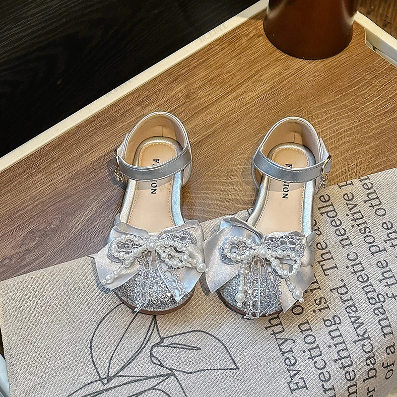 Baby Girls Summer Fashion Soft Lightweight Elegant Beaded Bow Flat Sandals Kids One-piece Cute Cartoon Dance Princess Shoes