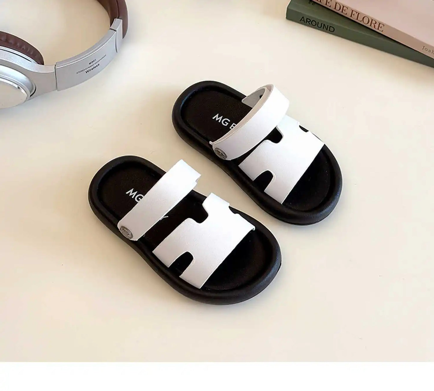 Summer New Children Sandals for Girls Boys Fashion Korean Style Soft Non-slip Versatile Chic Open-toe Casual Beach Shoes