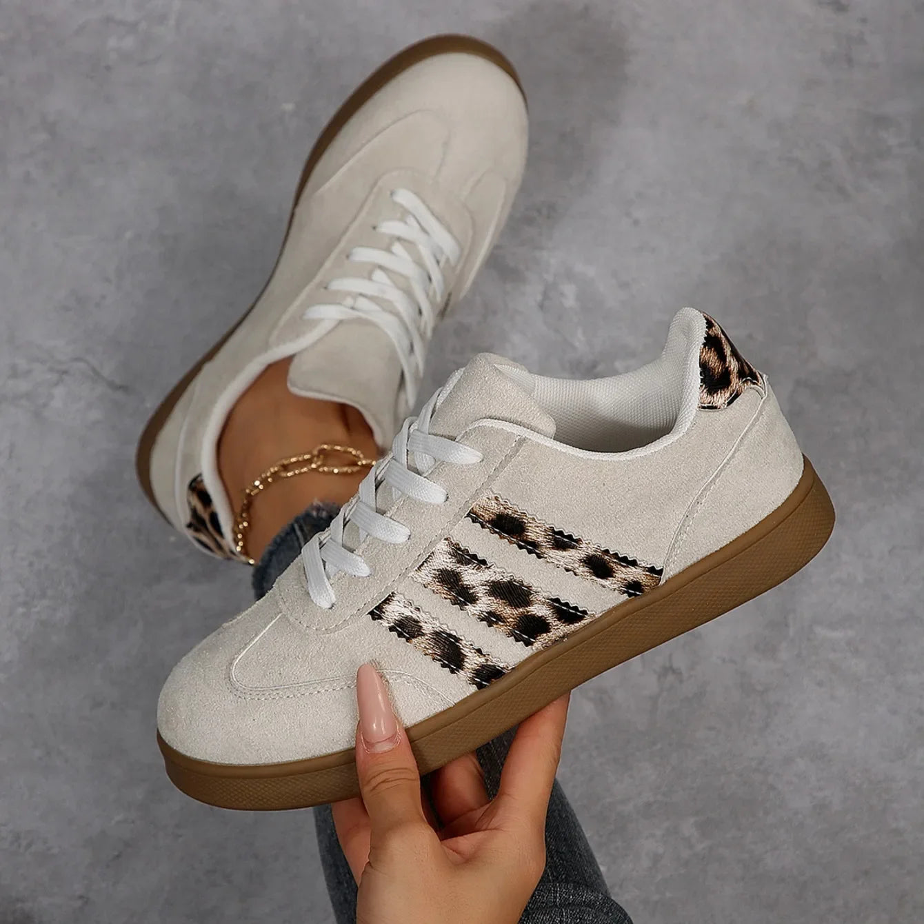 Women Sneakers Brand Classical Outdoor Sneakers Women New Luxury Designer Sneakers Comfortable Shoes Women Zapatos De Mujer
