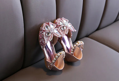 Girls Princess Sandals Kids Summer Children Wedding Party Shoes Performance Soft Flat Shoe Girls Dance Diamonds Butterfly Shoe